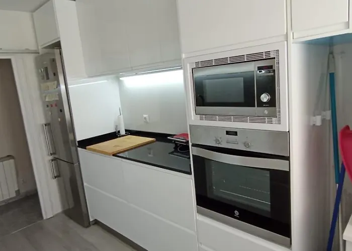 Ensan Ciprian Faro De Punta Atalaya