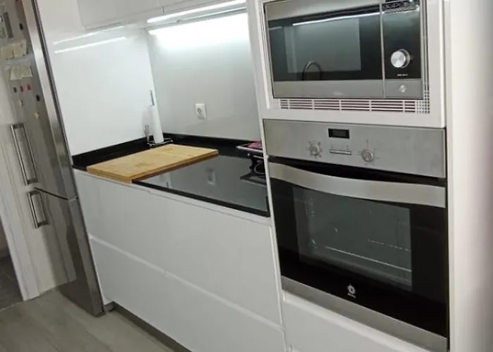 Ensan Ciprian Faro De Punta Atalaya